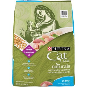 Cat Chow Naturals Indoor with Real Chicken