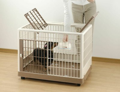 Richell Training Kennel for Dogs & Cats, slide 1 of 1