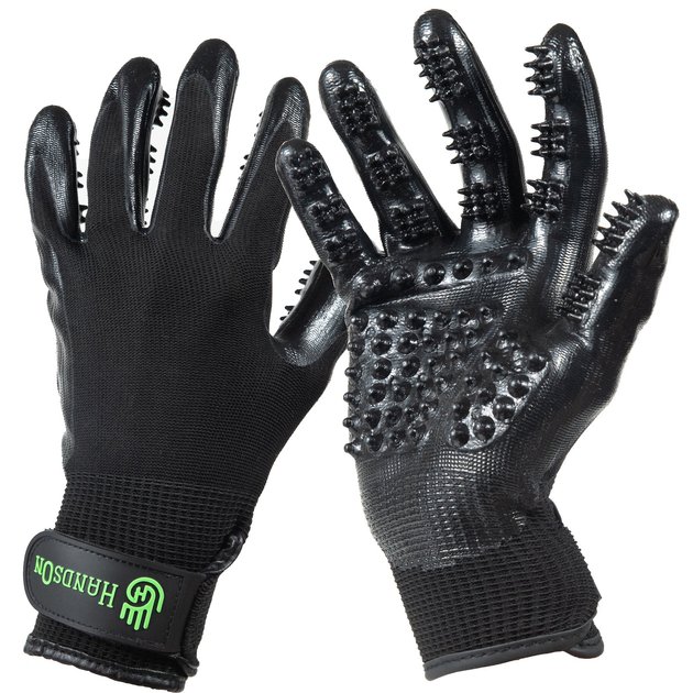 HandsOn All-In-One Pet Grooming Gloves