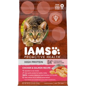 Iams ProActive Health High Protein Chicken & Salmon Recipe Dry Cat Food, 3-lb bag