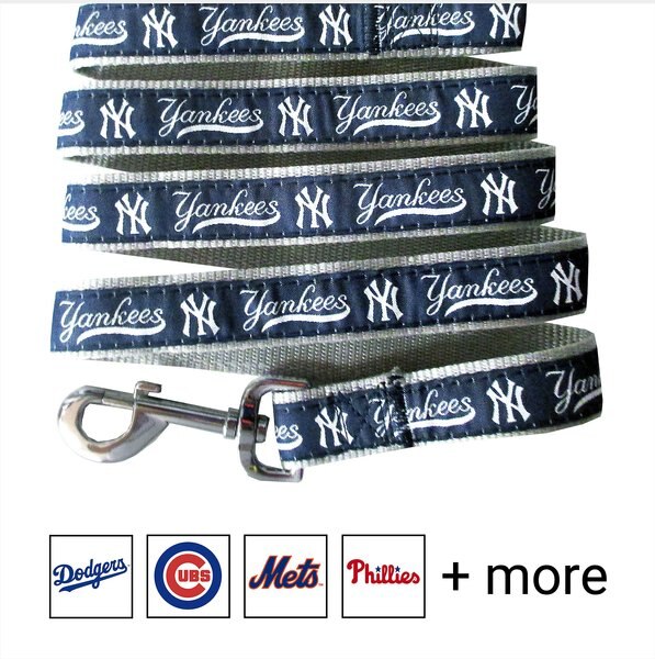 Pets First MLB Nylon Dog Leash, New York Yankees, Large: 6-ft long, 1-in wide slide 1 of 6