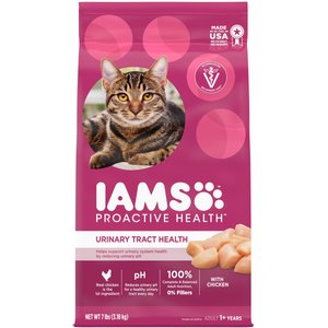Iams ProActive Health Urinary Tract Health with Chicken Adult Dry Cat Food, 7-lb bag