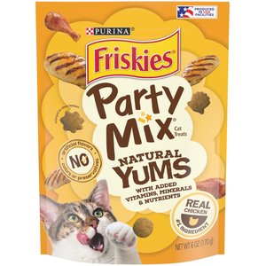 Friskies Party Mix Natural Yums With Real Chicken Cat Treats, 6-oz bag