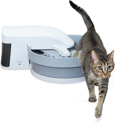 PetSafe Simply Clean Automatic Self-Cleaning Cat Litter Box, slide 1 of 1