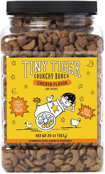 Tiny Tiger Crunchy Bunch, Chicken Cannonball, Chicken Flavor Cat Treats, 20-oz tub slide 1 of 7