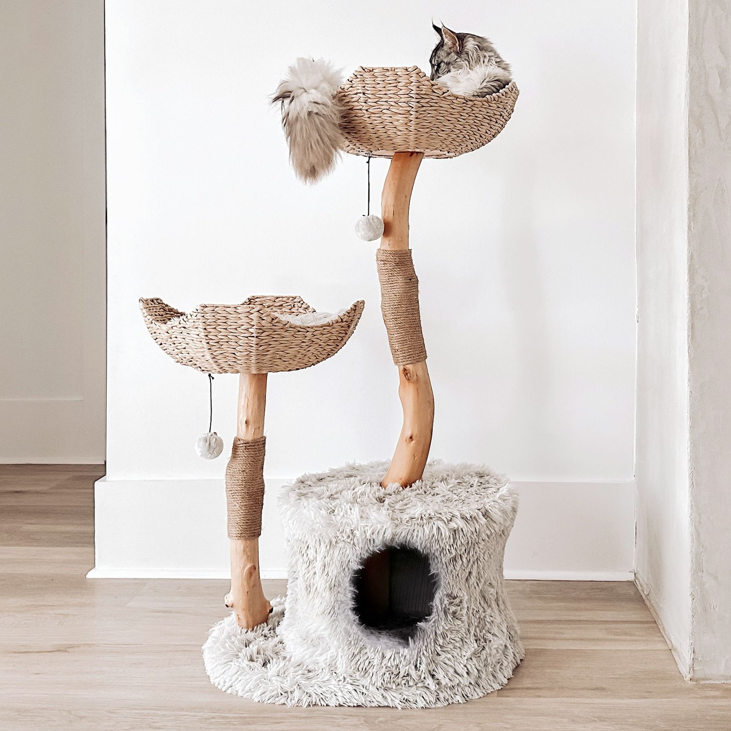 MAU LIFESTYLE Cento 46in Modern Wooden Cat Tree & Condo, Gray