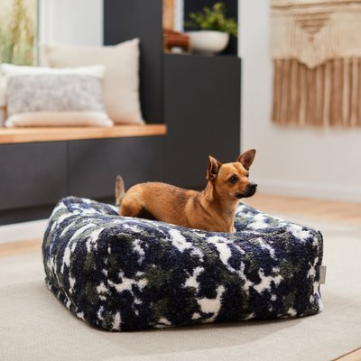 Frisco Sherpa Cube Pillow Cat & Dog Bed, Camo, slide 1 of 1