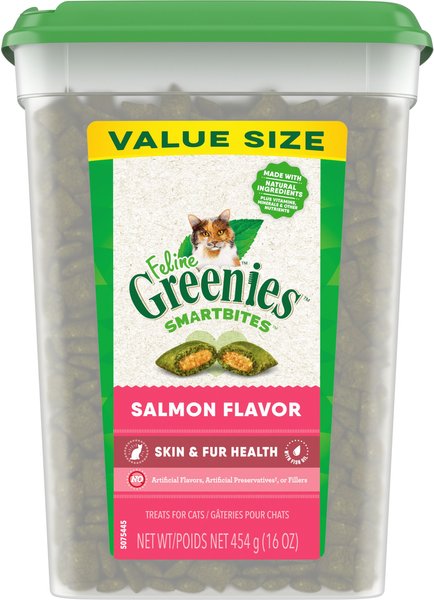 Greenies Feline SMARTBITES Skin & Fur Health Salmon Flavor Cat Treats, 16-oz tub slide 1 of 9