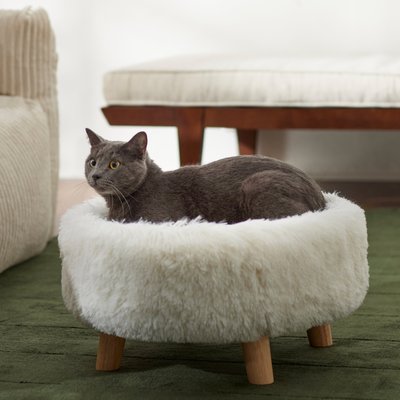 Frisco Eyelash Fur Round Elevated Cat Bed, slide 1 of 1