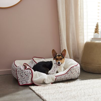 Frisco Holiberry Dog & Cat Bed & Gift Set, slide 1 of 1
