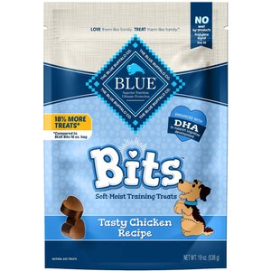 Blue Buffalo Blue Bits Tasty Chicken Recipe Soft-Moist Training Dog Treats, 19-oz bag