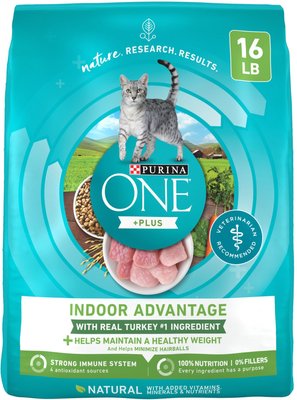 Purina ONE Indoor Advantage Adult Dry Cat Food, slide 1 of 1