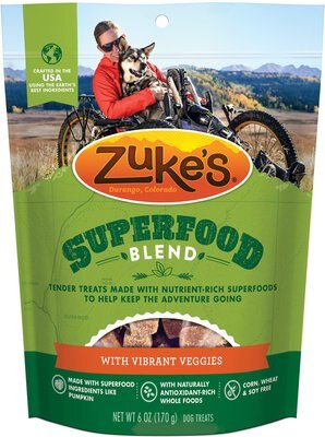 Zuke's SuperFood Blend with Vibrant Veggies Dog Treats, slide 1 of 1