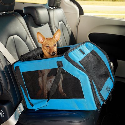 6. Pet Gear Signature Dog & Cat Car Seat & Carrier Bag