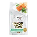 Fancy Feast Gourmet Ocean Fish & Salmon & Accents of Garden Greens Dry Cat Food, 7-lb bag