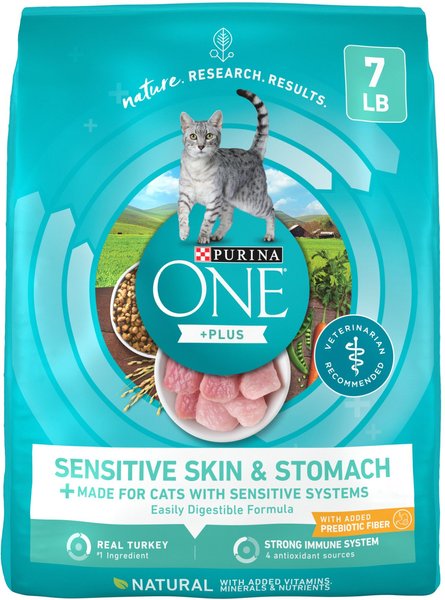 Purina ONE Sensitive Skin & Stomach Dry Cat Food, 7-lb bag slide 1 of 11